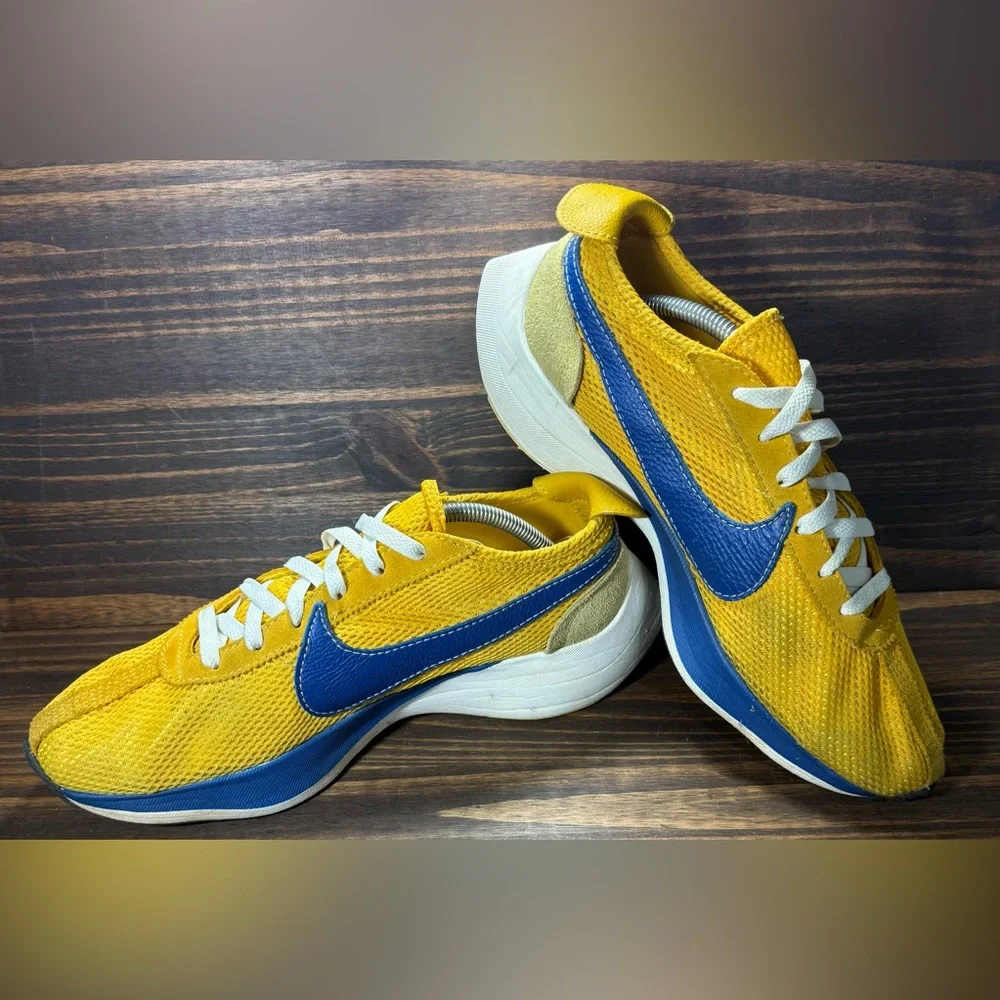 Nike Moon Racer Men’s Size 11 Shoes Yellow Ochre Gym Blue Athletic - Picture 4 of 7